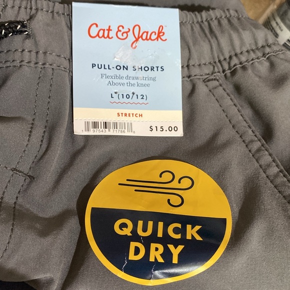 Cat & Jack Light Gray Kids Shorts - Picture 4 of 4